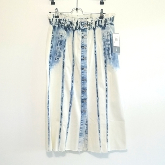 Wash Lab Sally Button Front Skirt​​​​​​ - Picture 3 of 6